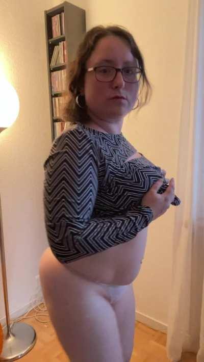 Can I be your favorite MILF?