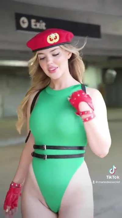 Cammy by @mariedeesecret