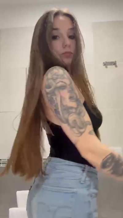 Do you think my dressing is good or would you rip me off?