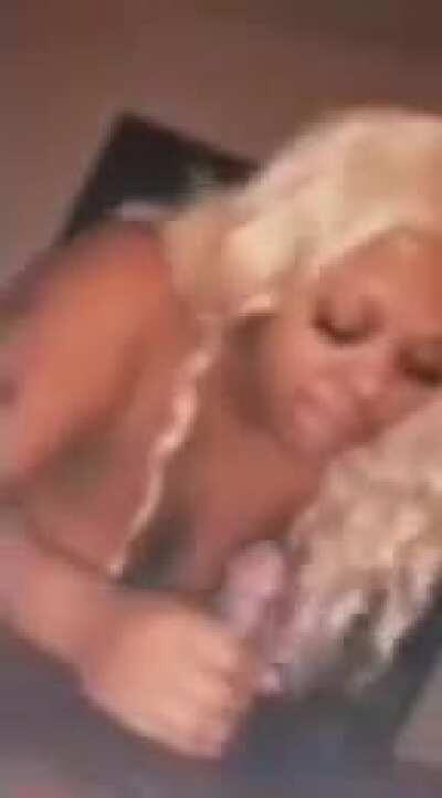 Enosha Jones Rahraw THE Scamming Bitch