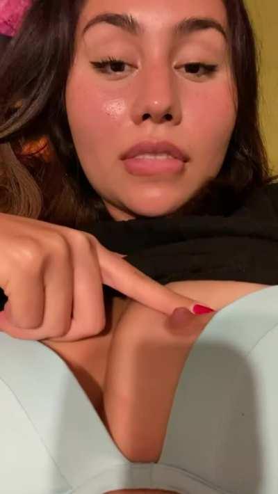 I'm only 19 years old but i would fuck every older guy here