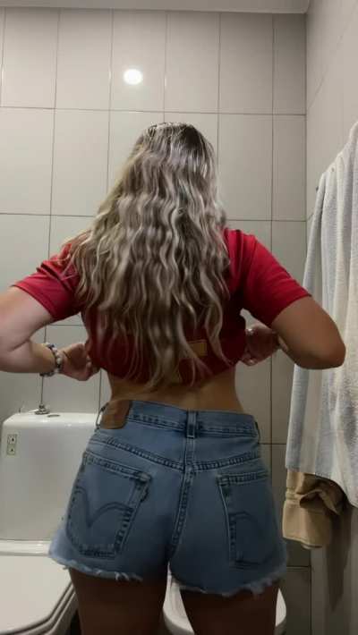 Big Booty Blonde Denim Twerk