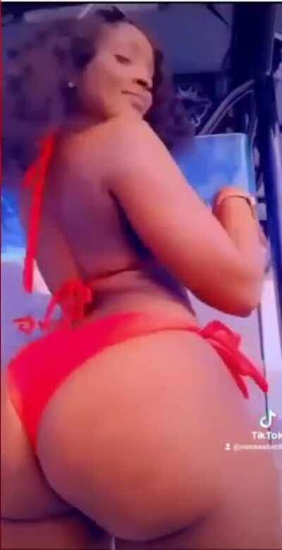 Ohh lawd. 😍😍💦💦