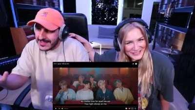 Jimin from BTS makes men suddenly gay