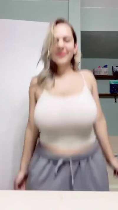 With it done, I'm reminded of Daniela Perez, another blessed woman who made the same baffling decision. C'est la vie.