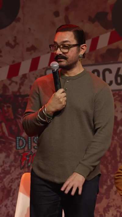 A pure “oh teri” moment with Aamir sir ✨