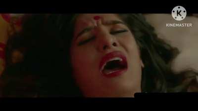 Neha Khan hot scene in Shikaari movie