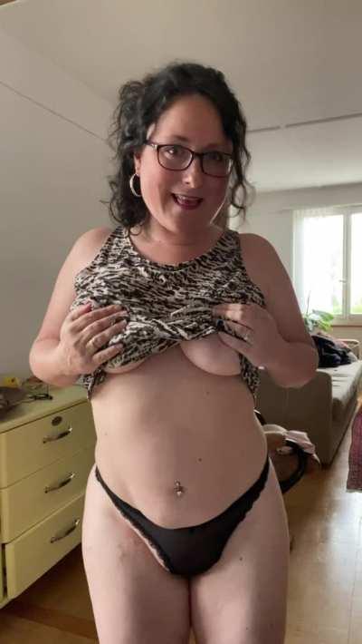 I hope this angle makes you cum really fast