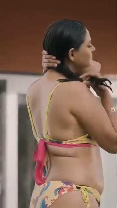 Thick Nidhi 