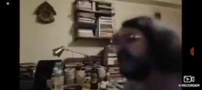 Cemre dalgayı havalandırıyor