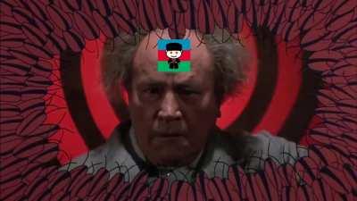 Sweetie, call the exterminator 😨