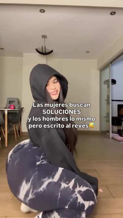 Booty shakes like silk