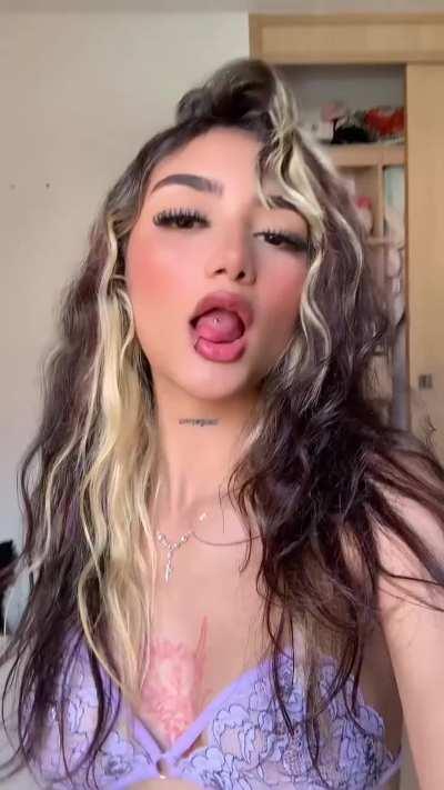 Am i babygirl material?