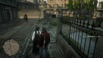 Minding my own business in Saint Denis