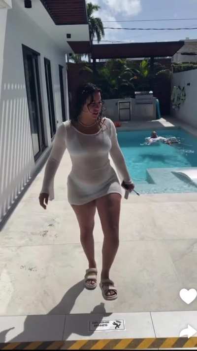 That walk with the body is crazy