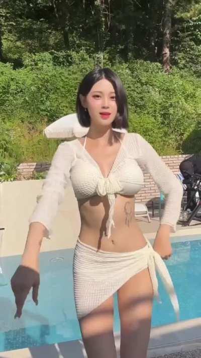 Short haired bikini girl