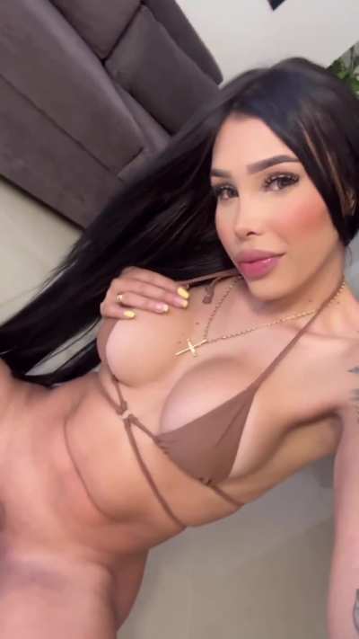 Are you into this stunning sight?
