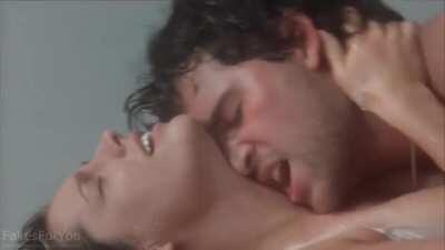 Sex on the Beach with Kelly Brook (Survival Island)