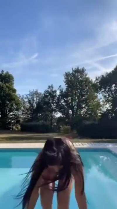 Essaye de ne pas bander Influenceuses