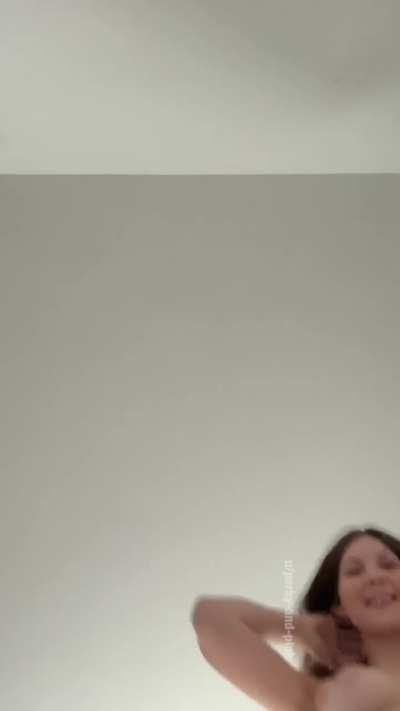 I’m looking for a face to sit on, mind if I use yours? ;)