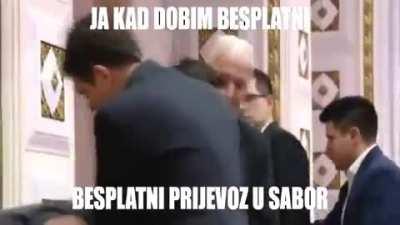 Nemoguće 🤔🤔🤔