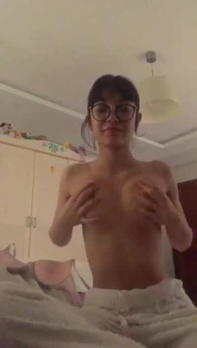 Kopya veren sınıf arkadaşları için gönderilen video iyi Seyirler.İlgi Gelirse devami da gelir.😎