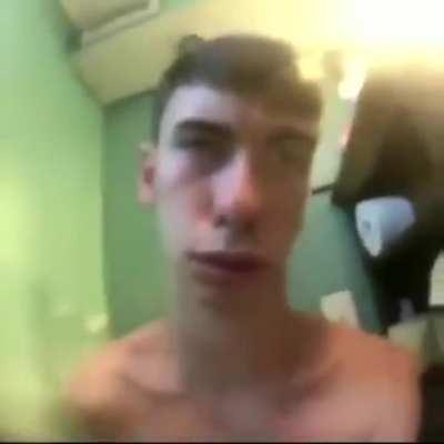 guys (👨) i think ((🤔)) that this rushia person (((😲))) is cheating ((((👎🤨))))