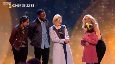 Jodie Whittaker surprises a young fan
