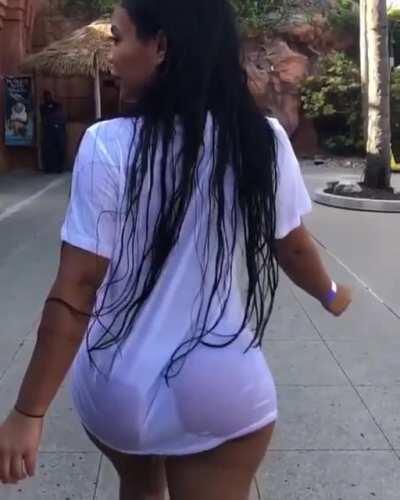 Taylor Hing @_chinesekitty