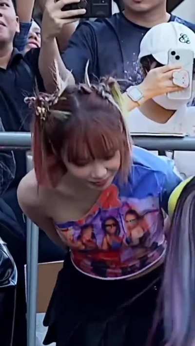 Chaewon of LE SSERAFIM