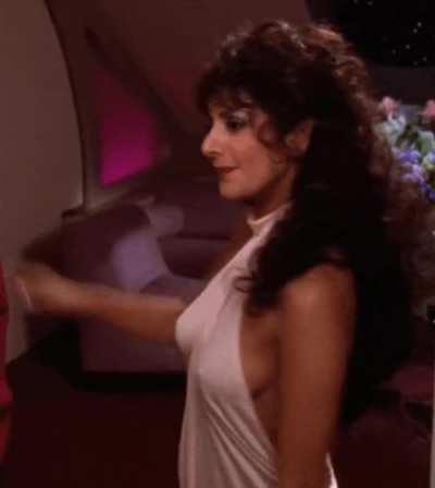 Marina Sirtis - cold day on the set, thank you!