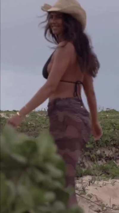 Looking lovely, for B Swim