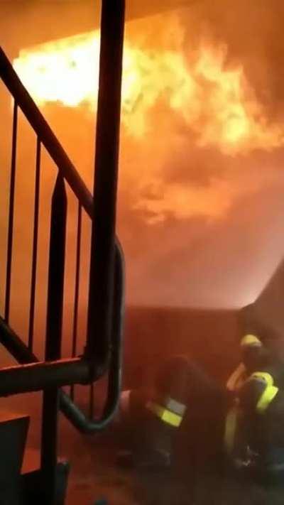 Rolled An 18. Casts A Shield.