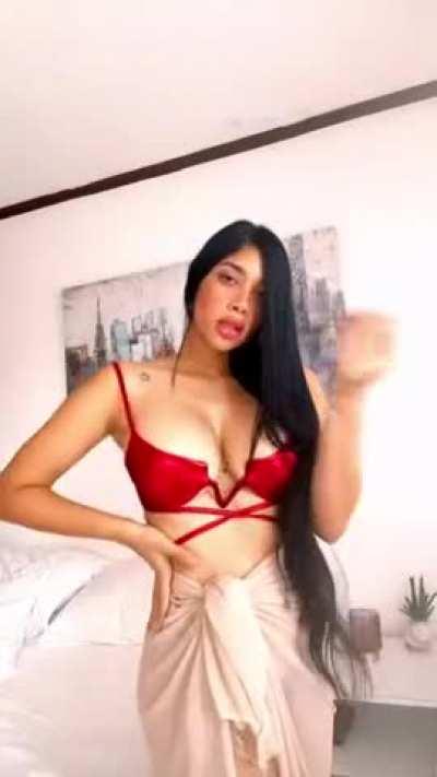 Come see me take all this off for you lovee (free)