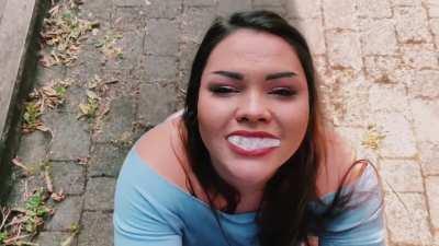 Cum gargling outside 😋