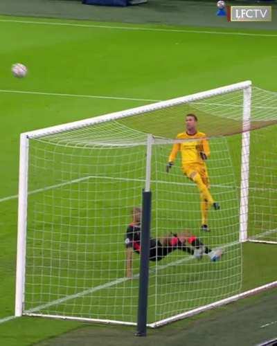 Adrian's reaction is funny 😬