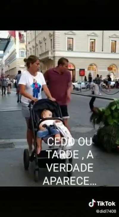 Não adianta esconder kkk