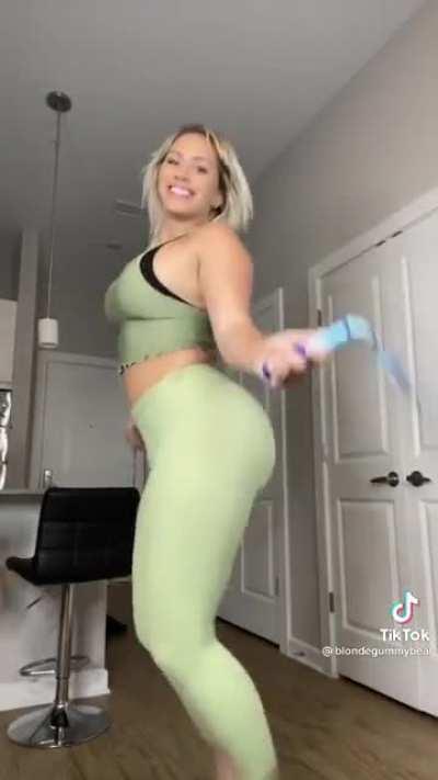 An absolute dump truck 👏😫👏😫👏😫