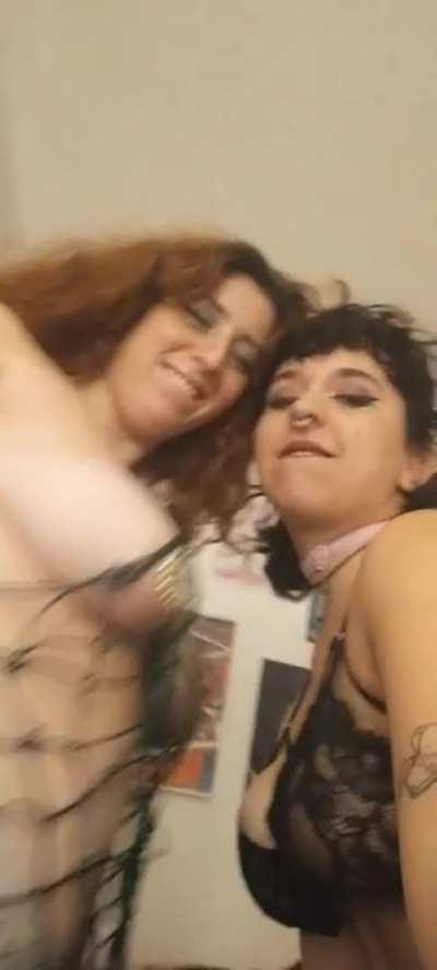 I fucked your gothic girlfriend, do you want to see?