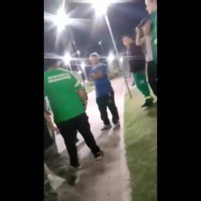 Merlo: Empleados municipales discutieron con pibes que hacían skate en una plaza, 
