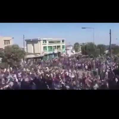 Ethiopia enters its 3rd week of having no internet, here is some of the footage being leaked of the protests so far.