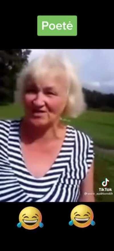 Kai mokytoja prašo pasakyti eilėraštį :