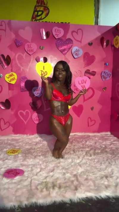 AYETHATSMERA (@ayethatsmera)