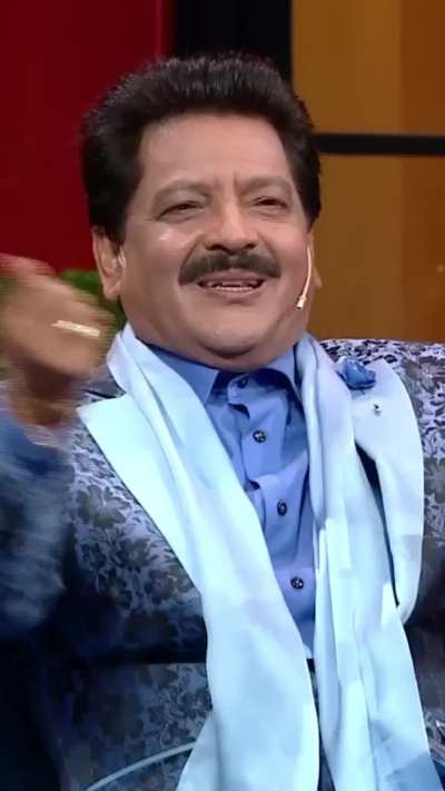 UDIT NARAYAN SIGMA LAUGH 2025 4k UHD caught by Paparazzi outside his Home
