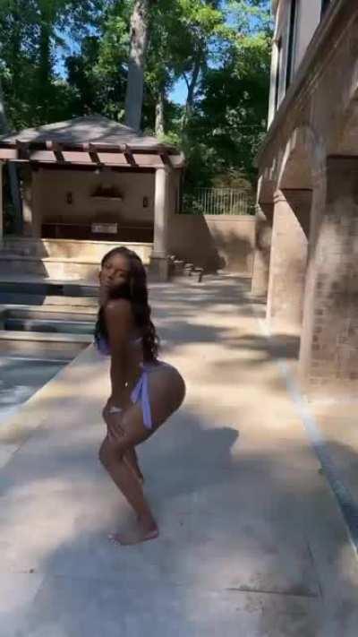 ILA Naturally Stacked