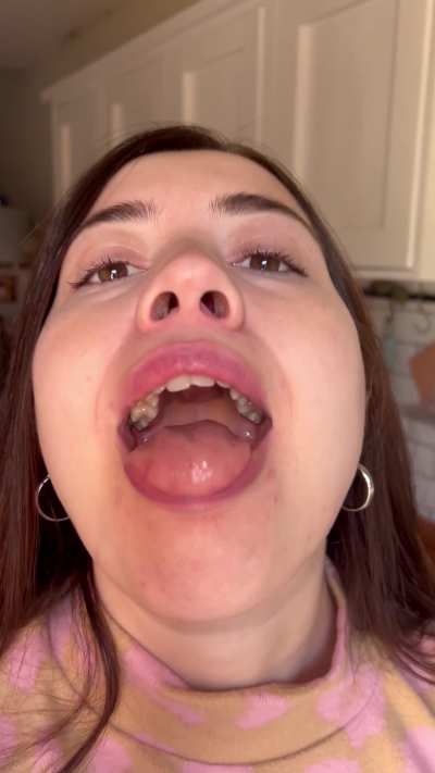 {f} Do you prefer that I eat you in your normal size or as a small one?