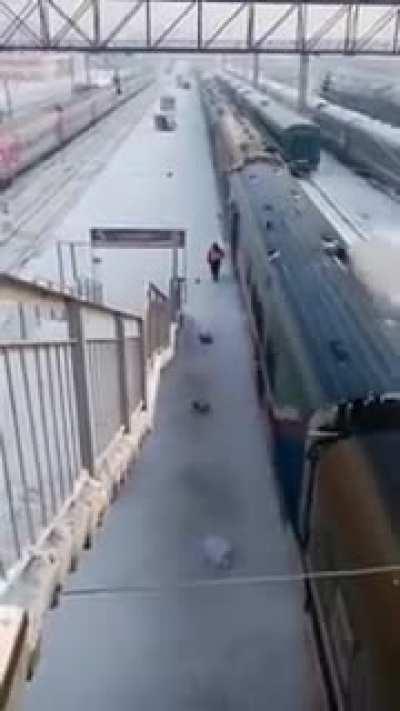 Почта России, как всегда неподражаема.