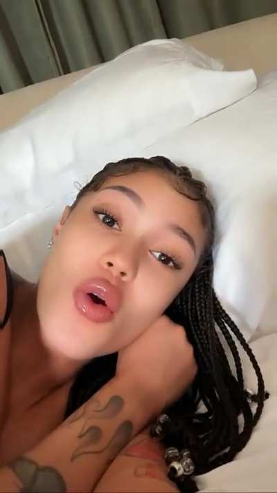 She’s looks good shi 😍