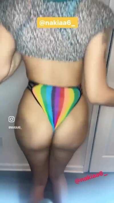nakiaa6_ (@nakiaa6_)
