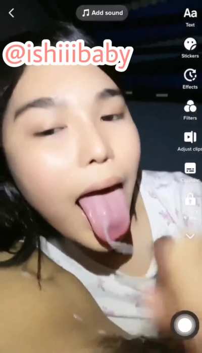 I love sucking dick and swallowing cum